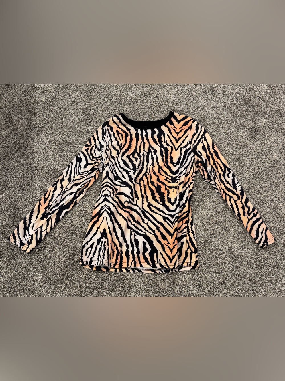 Long Sleeve Tiger Print Top